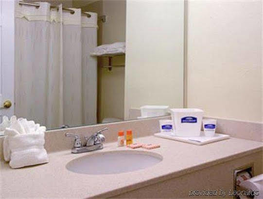 Home Inn & Suites Montgomery Habitación foto